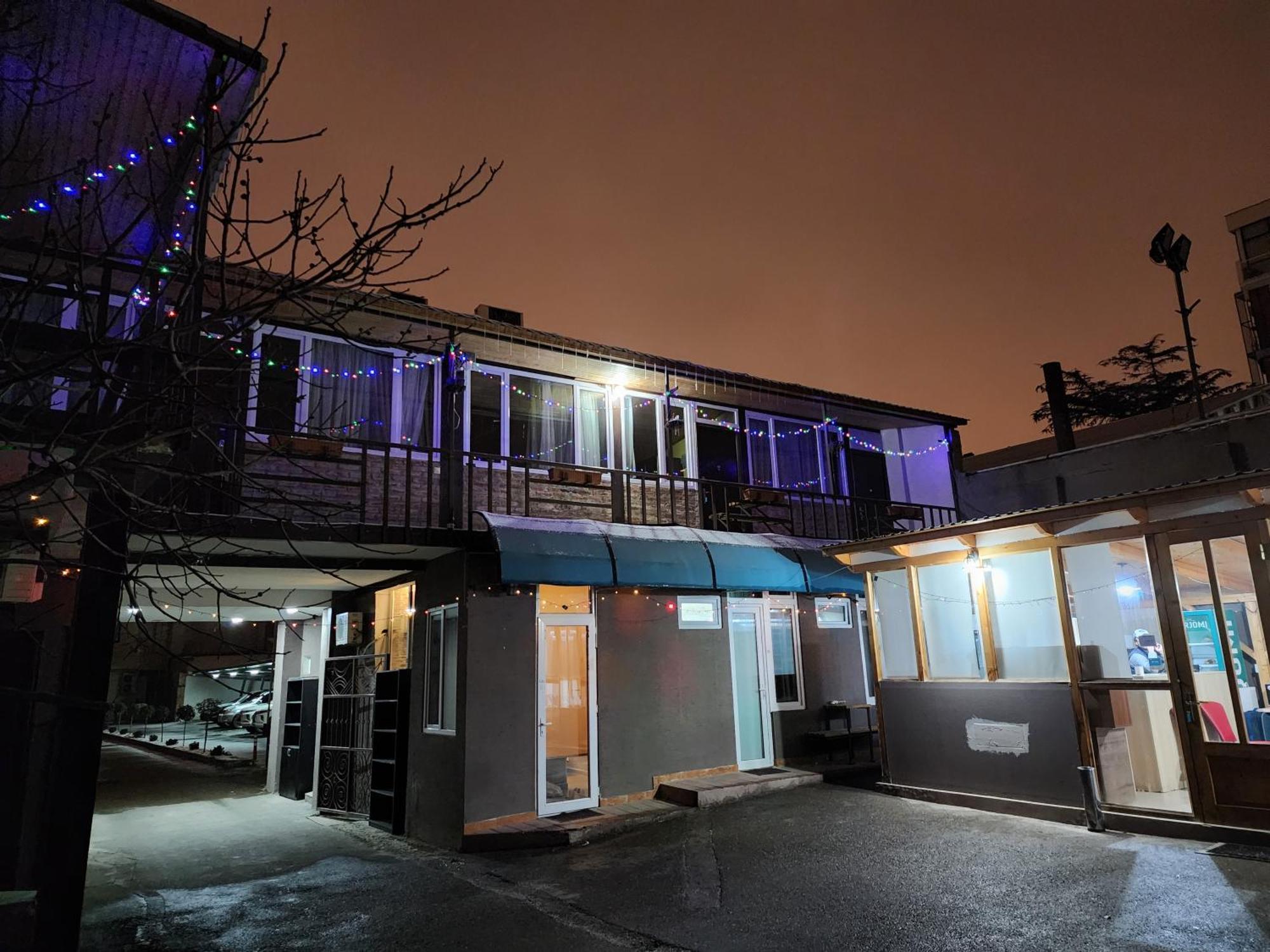 Gallary Hostel Tiflis Dış mekan fotoğraf