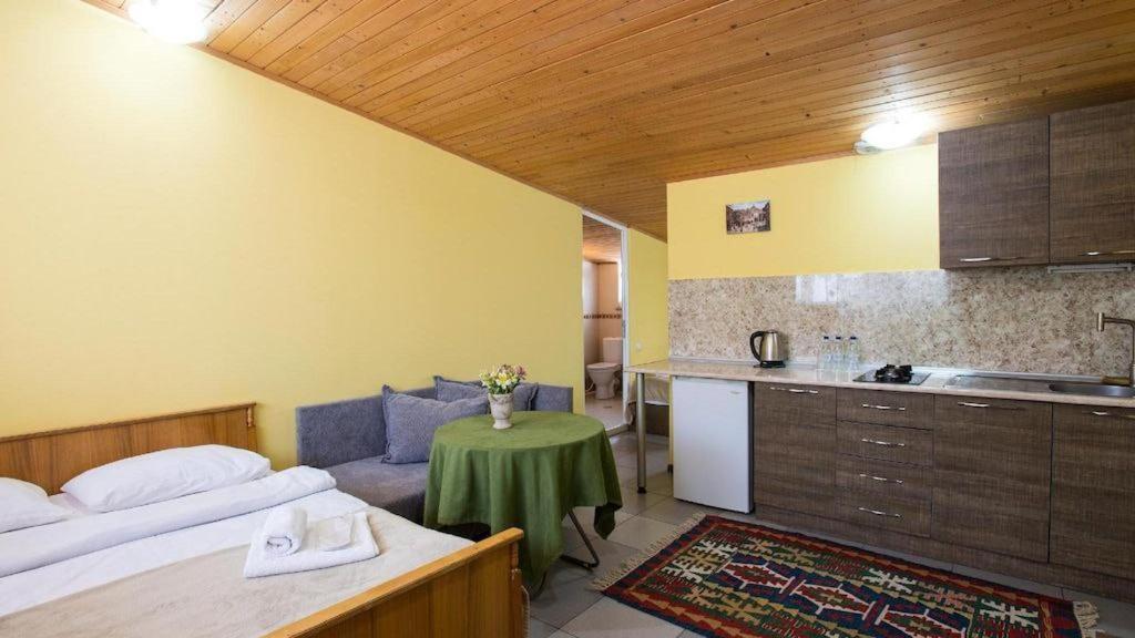 Gallary Hostel Tiflis Dış mekan fotoğraf